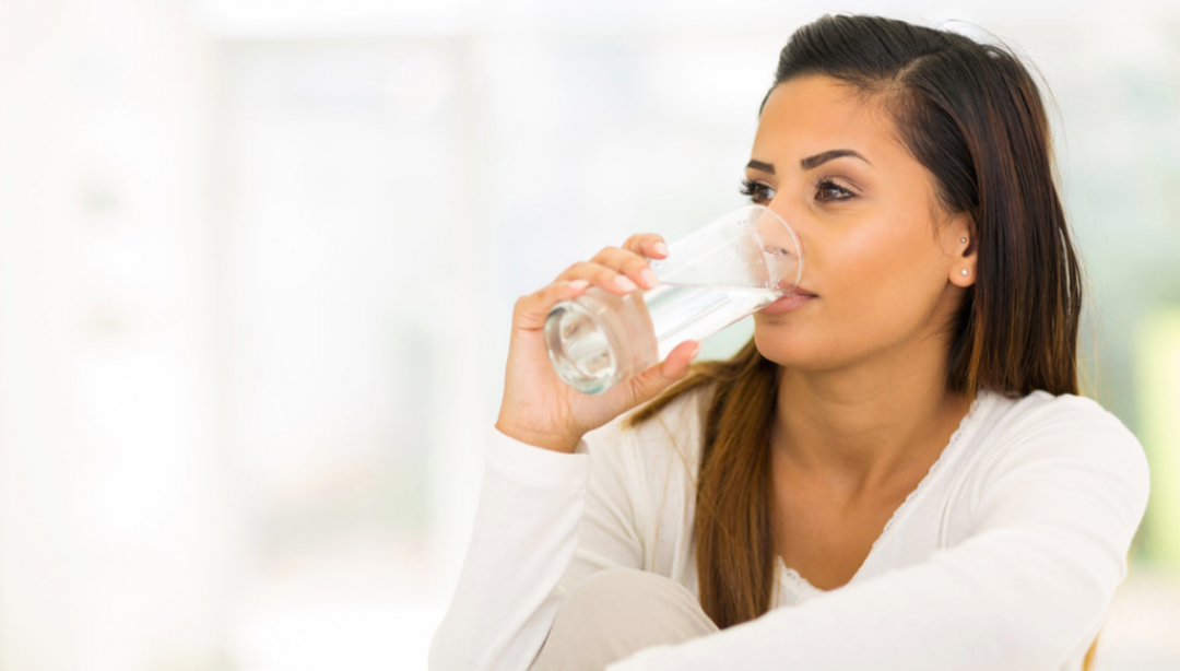 La Importancia De Beber Agua 1/1